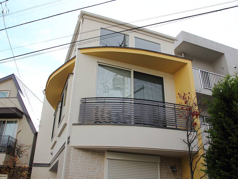 http://www.hanamaru-r.jp/%E5%A4%96%E5%A3%81%E5%A1%97%E8%A3%85%E3%80%80%E3%81%8A%E5%AE%A2%E6%A7%98%E3%81%AE%E5%A3%B0%E3%80%80%E4%B8%96%E7%94%B0%E8%B0%B7%E5%8C%BA%E3%80%80N%E6%A7%98%E9%82%B8%E5%A4%96%E8%A6%B3%E3%82%A2%E3%83%95%E3%82%BF%E3%83%BC.JPG