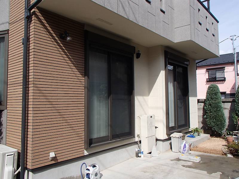 http://www.hanamaru-r.co.jp/20140918%E5%A4%96%E5%A3%81%E5%A1%97%E8%A3%85S%E6%A7%98%E9%82%B8%E5%A4%96%E8%A6%B3%E3%82%A2%E3%83%95%E3%82%BF%E3%83%BCP9188519-s.JPG