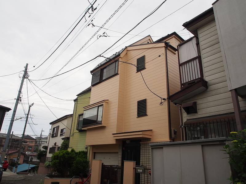 http://www.hanamaru-r.co.jp/20150516%E5%A4%96%E5%A3%81%E5%A1%97%E8%A3%85K%E6%A7%98%E9%82%B8%E4%BD%9C%E6%A5%AD%E5%BE%8C%E3%82%A2%E3%83%95%E3%82%BF%E3%83%BCP5160148-s.JPG