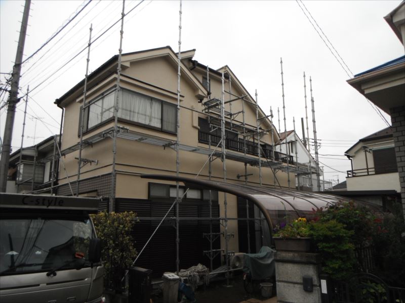 http://www.hanamaru-r.co.jp/20150629%E5%A4%96%E5%A3%81%E5%A1%97%E8%A3%85Y%E6%A7%98%E9%82%B8%E8%B6%B3%E5%A0%B4%E6%92%A4%E5%8E%BB001_s.JPG