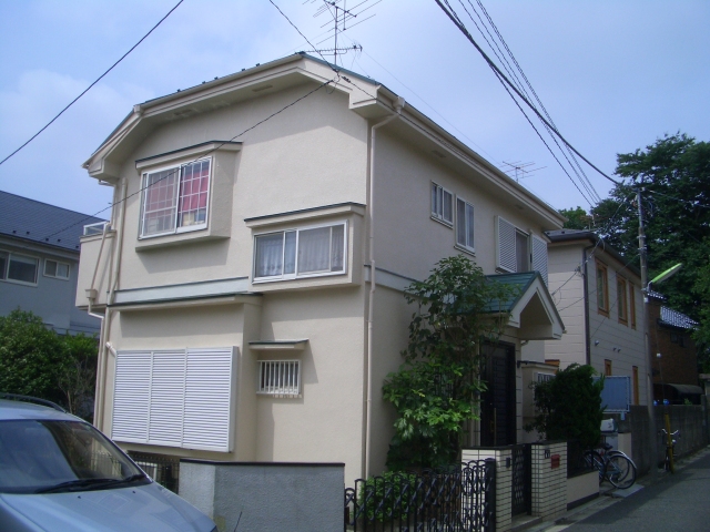 http://www.hanamaru-r.jp/archives/2008/12/18/%EF%BC%90%EF%BC%95%E5%B9%B4%EF%BC%96%E6%9C%88%E4%B8%96%E7%94%B0%E8%B0%B7%E5%8C%BAF%E6%A7%98%E9%82%B8.jpg