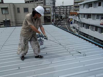 20130423外壁塗装C邸屋根下塗りP4231296-s.JPG