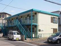 【練馬区】パッと明るく大胆チェンジのアパート塗装