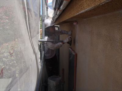 20150722外壁塗装T様邸外壁1下塗りP7220012_s.JPG